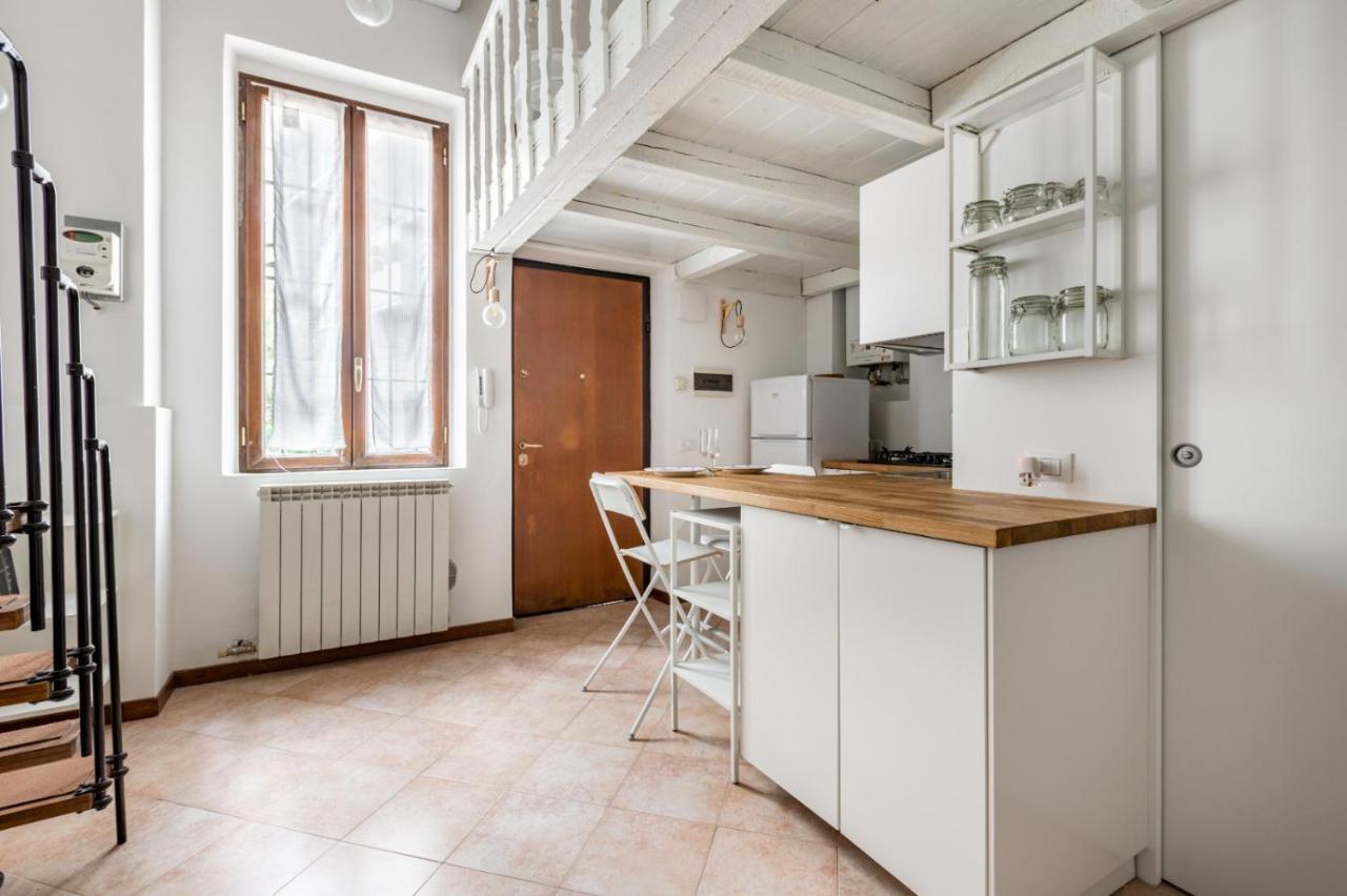 New! Studio Apt 700M From Corso Lodi! Milan Luaran gambar